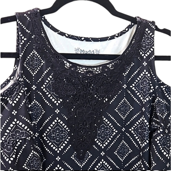 Mudd Girls Cold Shoulder Short Sleeve Sundress Size 14 - Picture 3 of 12